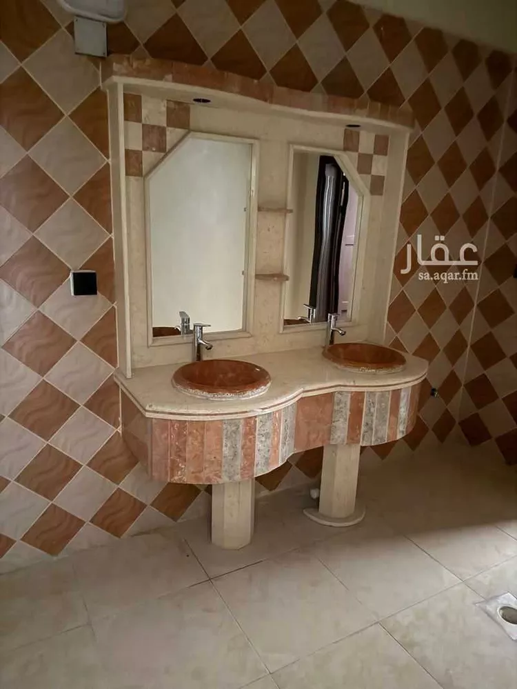 فيلا للبيع في شارع شائع, حي بدر, مدينة الرياض, منطقة الرياض صورة 5