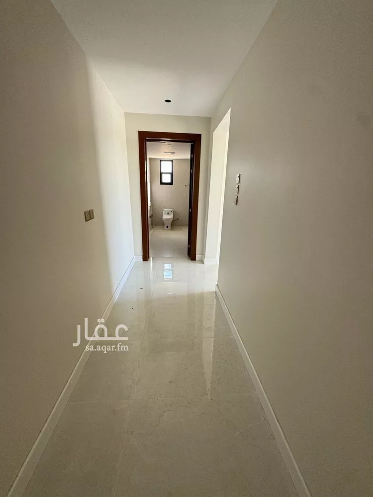 فيلا للبيع في شارع وادي فاطمة, حي ضاحية نمار, مدينة الرياض, منطقة الرياض صورة 3