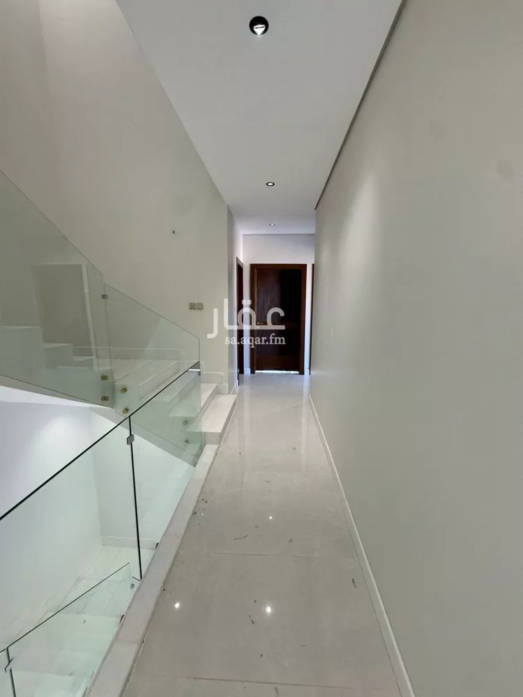 فيلا للبيع في شارع وادي فاطمة, حي ضاحية نمار, مدينة الرياض, منطقة الرياض صورة 2