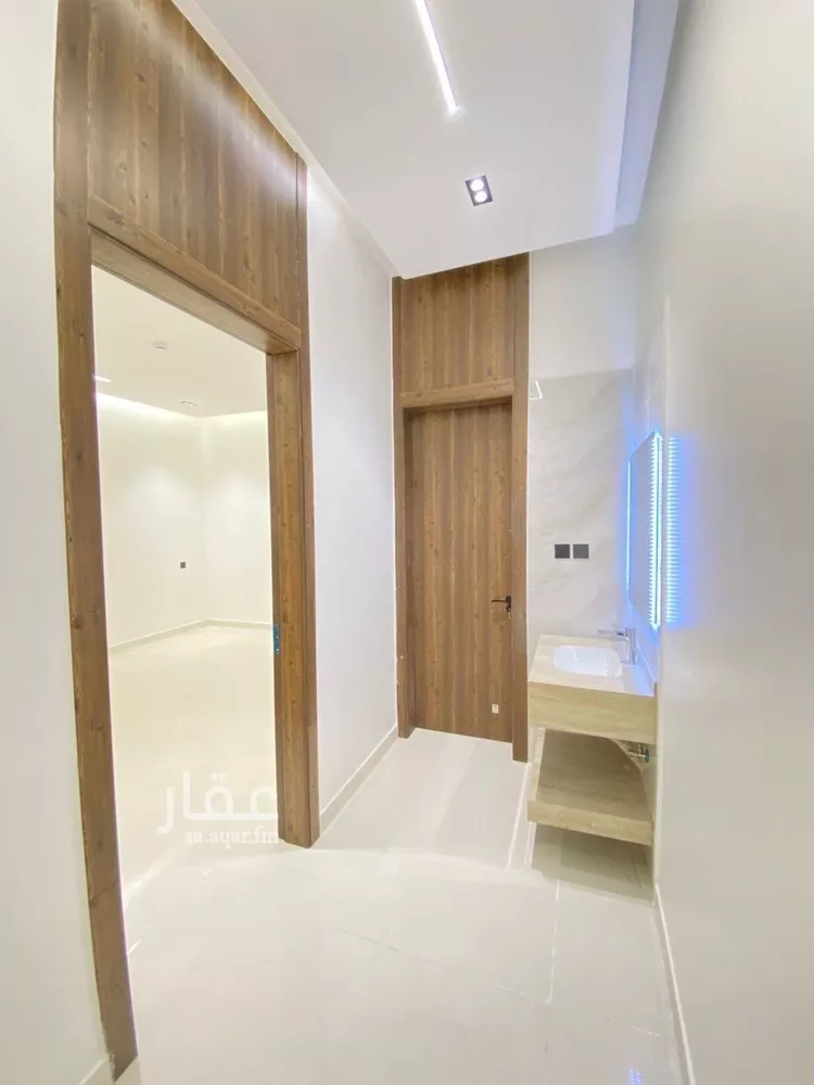 شقة للبيع في شارع عبداللطيف بن مبارك, حي الشفاء, مدينة الرياض, منطقة الرياض صورة 4
