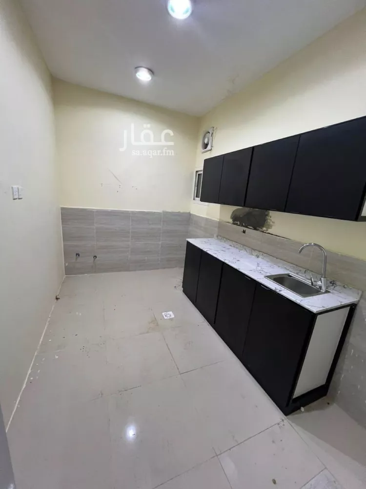 شقة للإيجار في شارع الرائد, حي بدر, مدينة الرياض, منطقة الرياض صورة 3