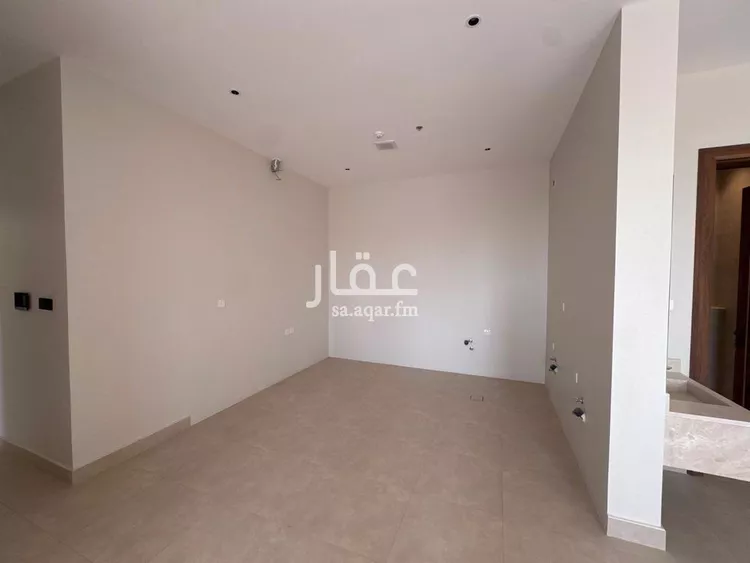شقة للإيجار في شارع عبدالله المويس, حي الرمال, مدينة الرياض, منطقة الرياض 8