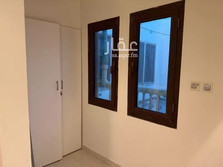 شقة للإيجار في شارع المحرق, حي إشبيلية, مدينة الرياض, منطقة الرياض صورة 4