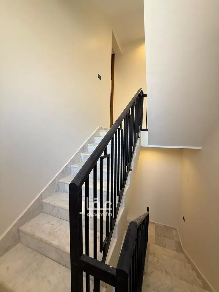 Floor for Rent in Riyadh Sultanah صورة 3