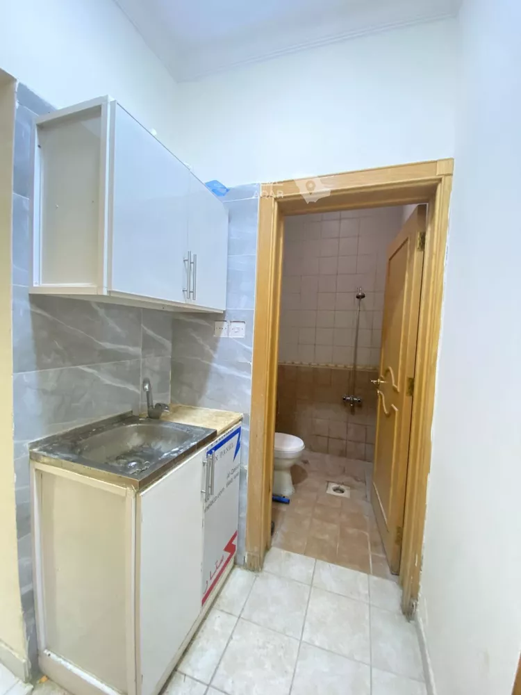 شقة للإيجار في شارع ابي سفيان بن حرب, حي النزهة, مدينة الرياض, منطقة الرياض 5
