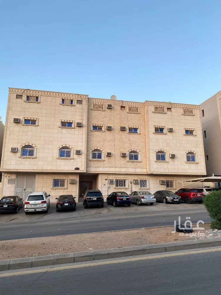 شقة للإيجار في شارع جرير بن عبدالله البجلي, حي مغرزات, مدينة الرياض, منطقة الرياض