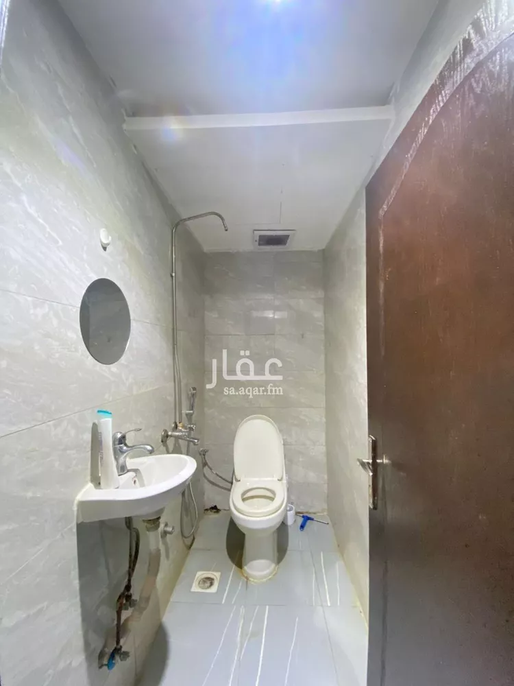 شقة للإيجار في شارع جرير بن عبدالله البجلي, حي مغرزات, مدينة الرياض, منطقة الرياض صورة 5