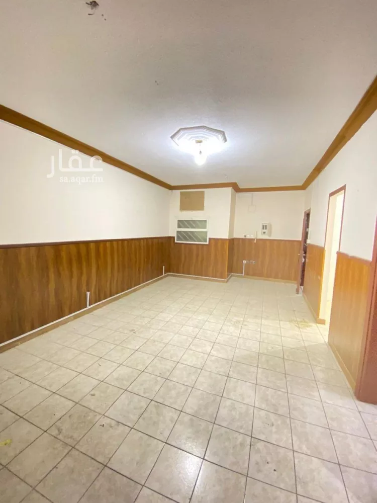 مكتب تجاري للإيجار في شارع الشيخ سلمان بن حمد آل خليفة, حي الملز, مدينة الرياض, منطقة الرياض صورة 3