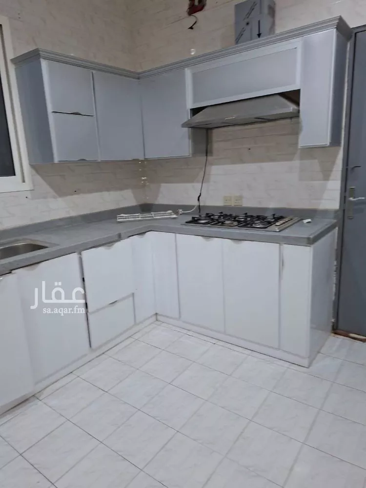 فيلا للإيجار في شارع ضياء الدين بن الخريف, حي ديراب, مدينة الرياض, منطقة الرياض صورة 5