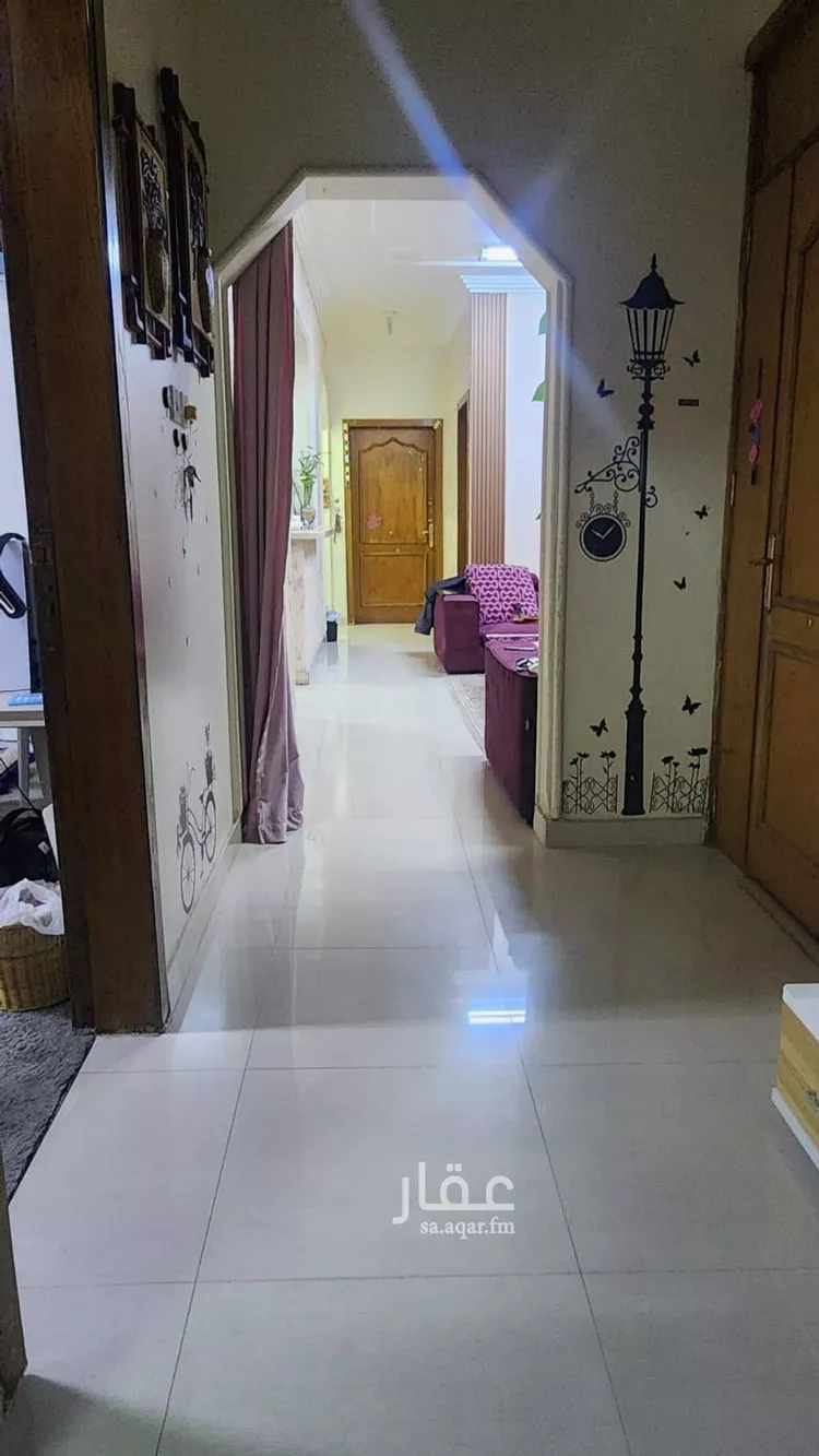 فيلا للبيع في شارع شهيد الدين ثم الوطن عبدالمغنى عواض الث, حي الشهداء, مدينة الرياض, منطقة الرياض صورة 2