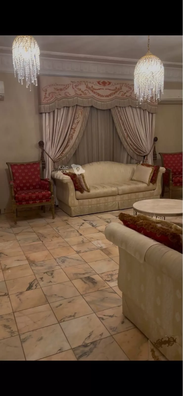 فيلا للبيع في شارع أبي البركات الأنصاري, حي الضباط, مدينة الرياض, منطقة الرياض 4