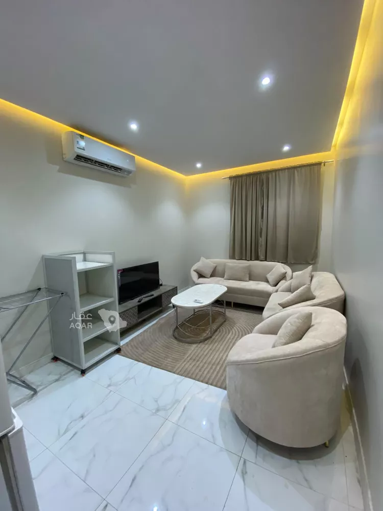 Studio for rent in Riyadh Al Wizarat 3