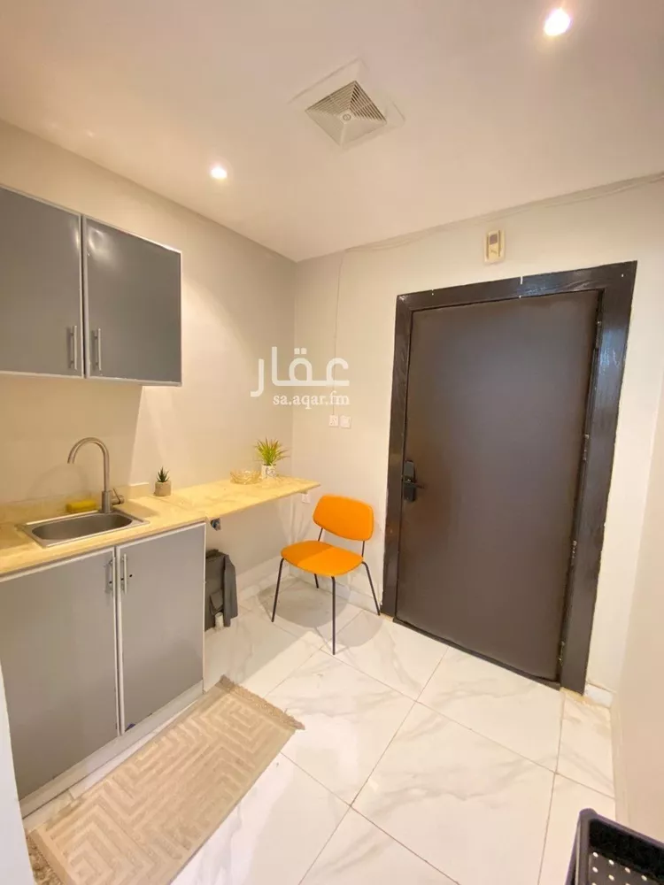 شقة للإيجار في شارع جرير بن عبدالله البجلي, حي مغرزات, مدينة الرياض, منطقة الرياض صورة 5