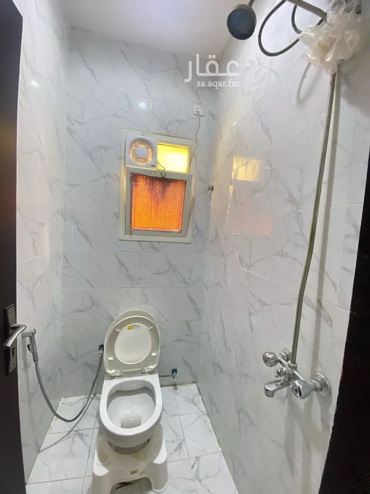 شقة للإيجار في شارع زيد البغدادي, حي الوزارات, مدينة الرياض, منطقة الرياض صورة 4