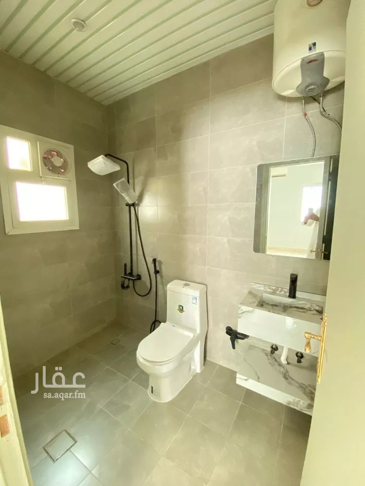 دور للإيجار في شارع الشرائع, حي الفلاح, مدينة الرياض, منطقة الرياض 16