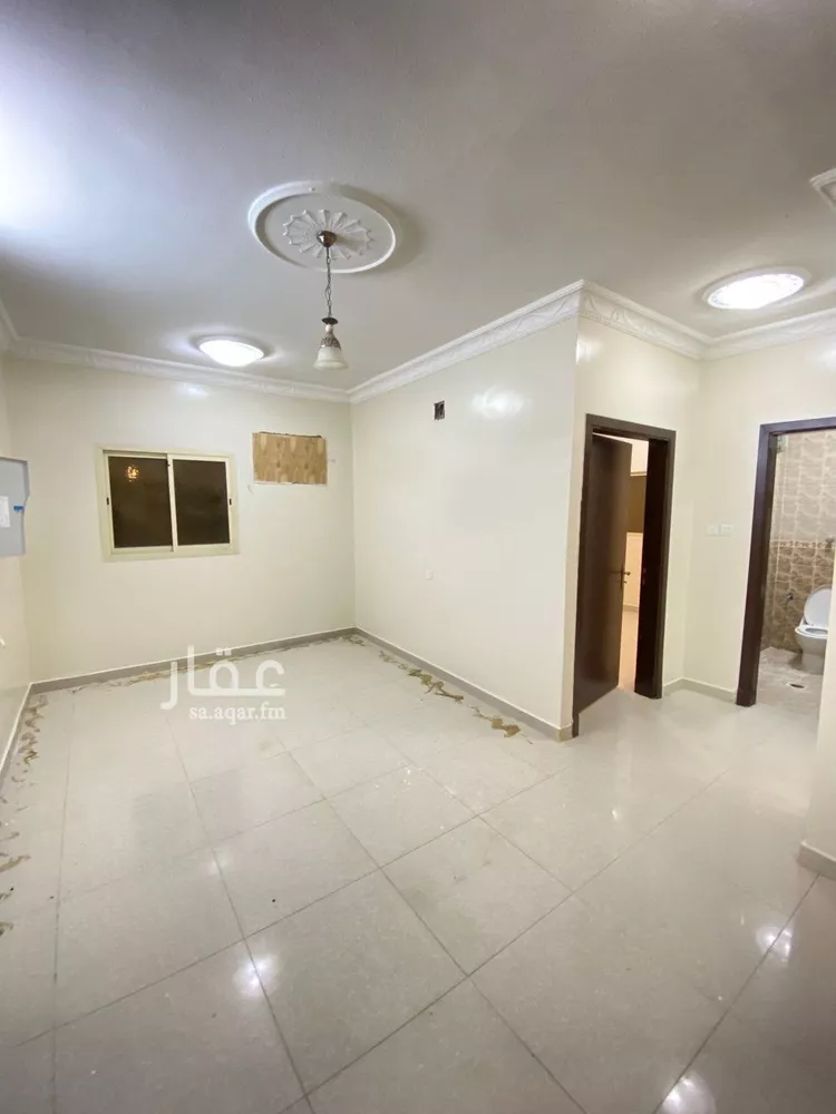 شقة للإيجار في شارع أبي العلاء الواسطي, حي بدر, مدينة الرياض, منطقة الرياض صورة 4