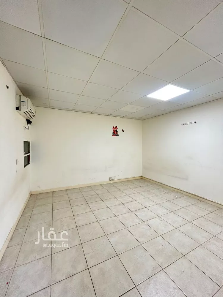 مكتب تجاري للإيجار في شارع الشيخ سلمان بن حمد آل خليفة, حي الملز, مدينة الرياض, منطقة الرياض صورة 5
