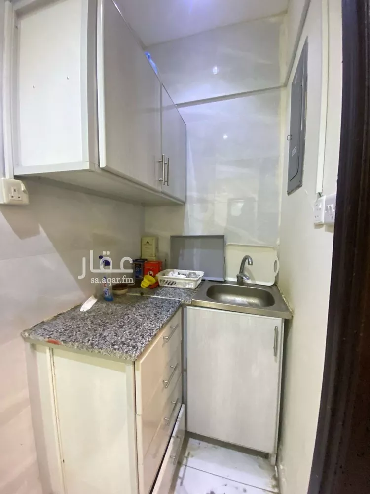 شقة للإيجار في شارع القويعية, حي النزهة, مدينة الرياض, منطقة الرياض صورة 4