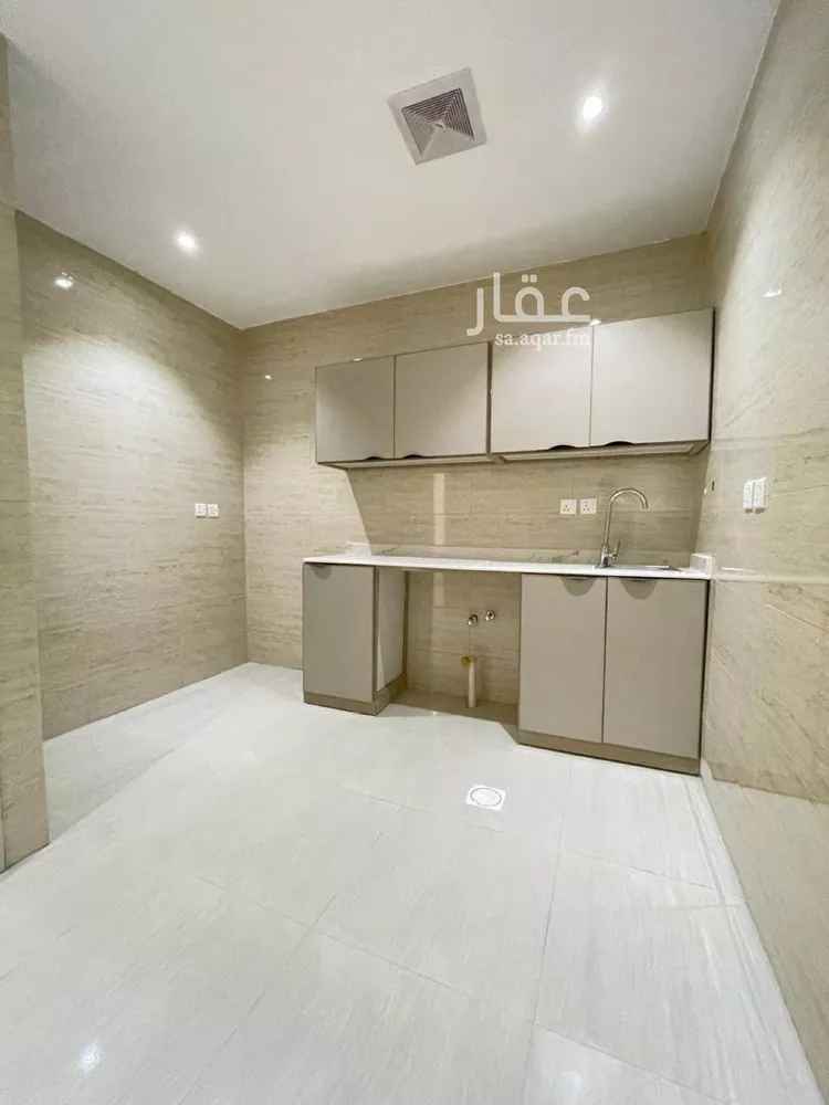 شقة للإيجار في شارع ناصر الحصام, حي المروة, مدينة الرياض, منطقة الرياض صورة 5