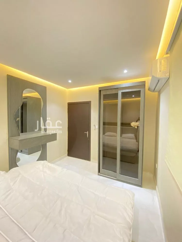 شقة للإيجار في شارع زيد البغدادي, حي الوزارات, مدينة الرياض, منطقة الرياض صورة 3