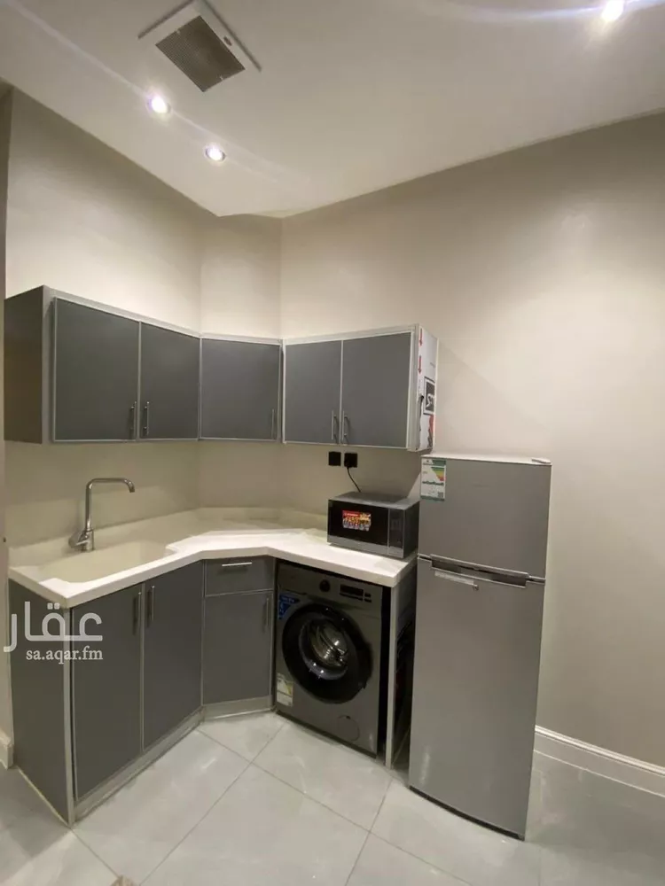 شقة للإيجار في شارع جرير بن عبدالله البجلي, حي مغرزات, مدينة الرياض, منطقة الرياض صورة 5