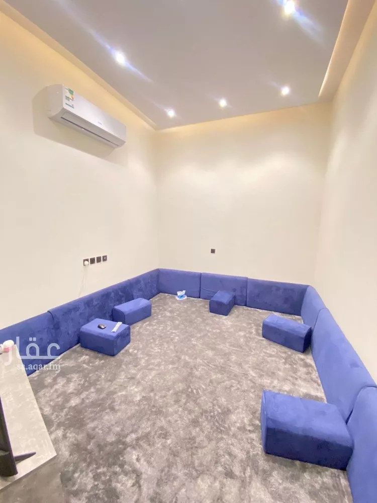 فيلا للإيجار في شارع أصفان, حي العريجاء الأوسط, مدينة الرياض, منطقة الرياض صورة 5