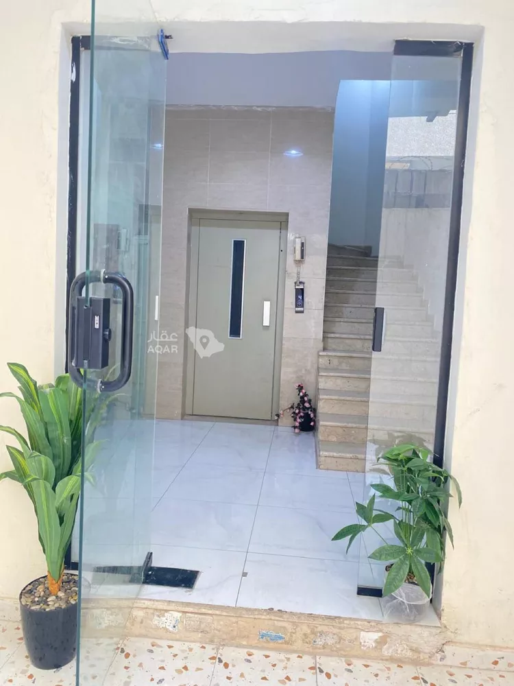 شقة للإيجار في شارع حارثة بن عدي, حي الوزارات, مدينة الرياض, منطقة الرياض