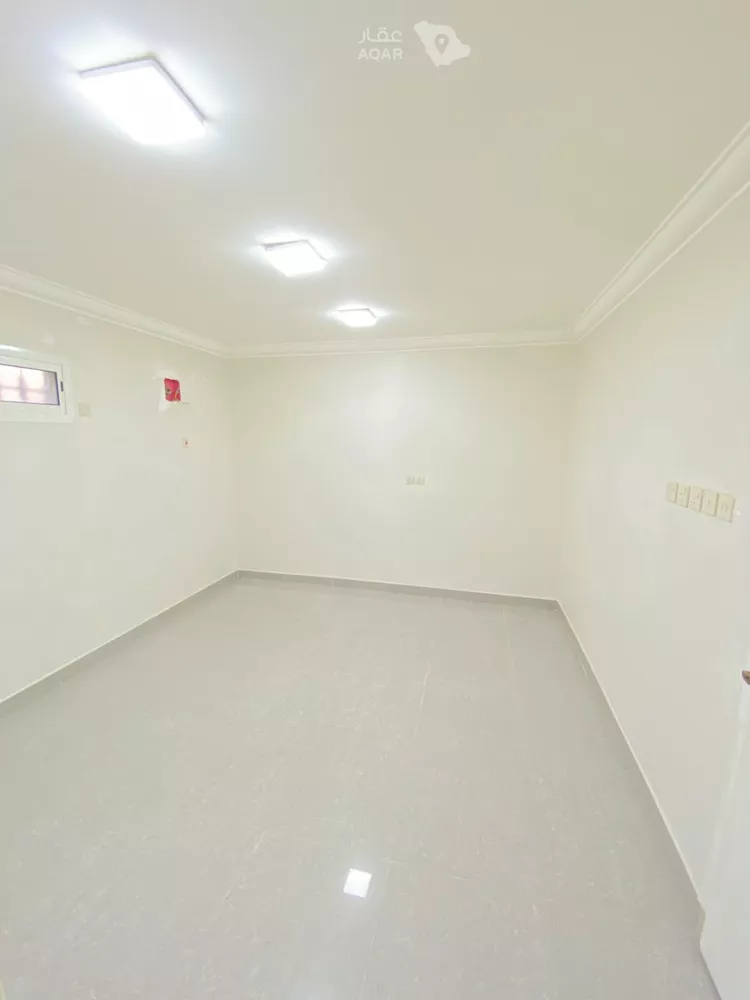 شقة للإيجار في شارع عبدالعزيز الحقباني, حي شبرا, مدينة الرياض, منطقة الرياض 6
