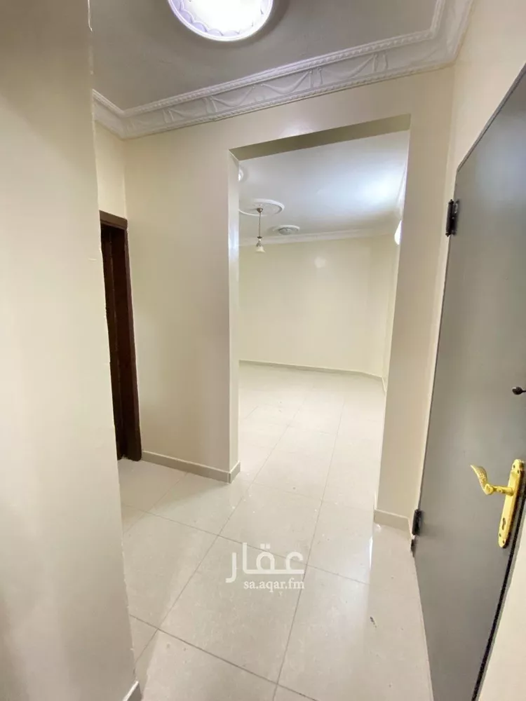 شقة للإيجار في شارع أبي العلاء الواسطي, حي بدر, مدينة الرياض, منطقة الرياض صورة 5