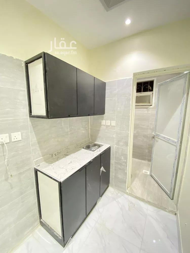 شقة للإيجار في شارع الفجر, حي السويدي الغربي, مدينة الرياض, منطقة الرياض صورة 4