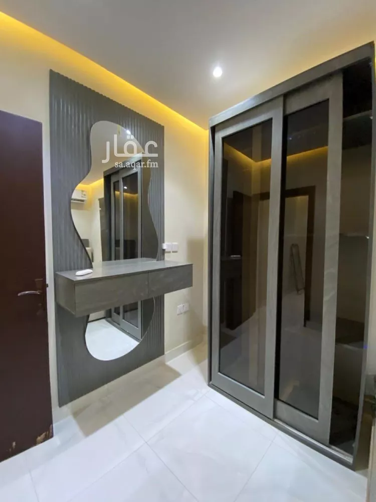 شقة للإيجار في شارع زيد البغدادي, حي الوزارات, مدينة الرياض, منطقة الرياض صورة 4