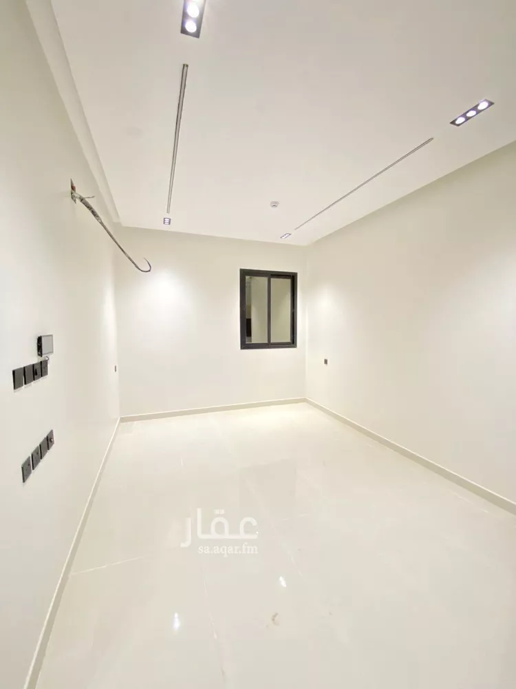 شقة للبيع في شارع عبداللطيف بن مبارك, حي الشفاء, مدينة الرياض, منطقة الرياض 7