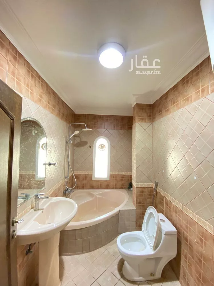 شقة للإيجار في شارع القويعية, حي النزهة, مدينة الرياض, منطقة الرياض 8