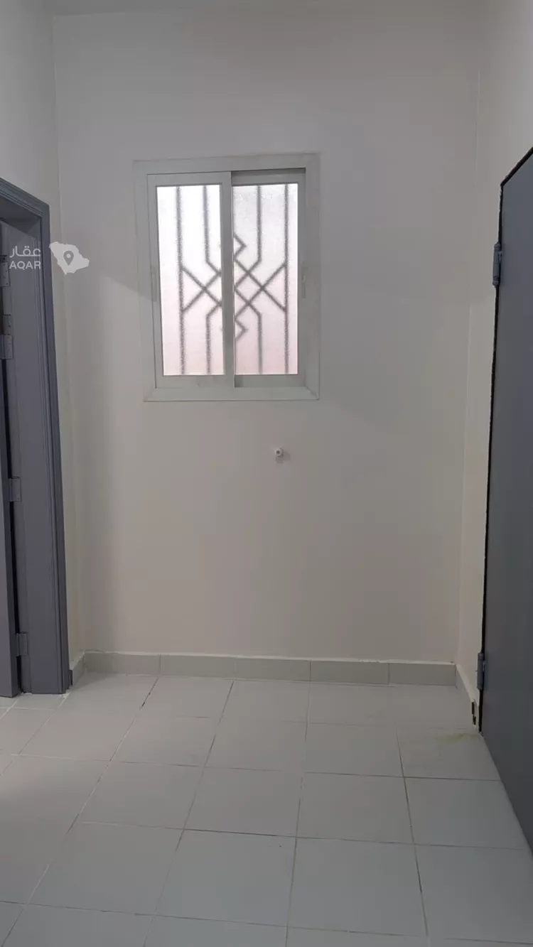 غرفة للإيجار في شارع الجهاد, حي غرناطة, مدينة المزاحمية, منطقة الرياض 3