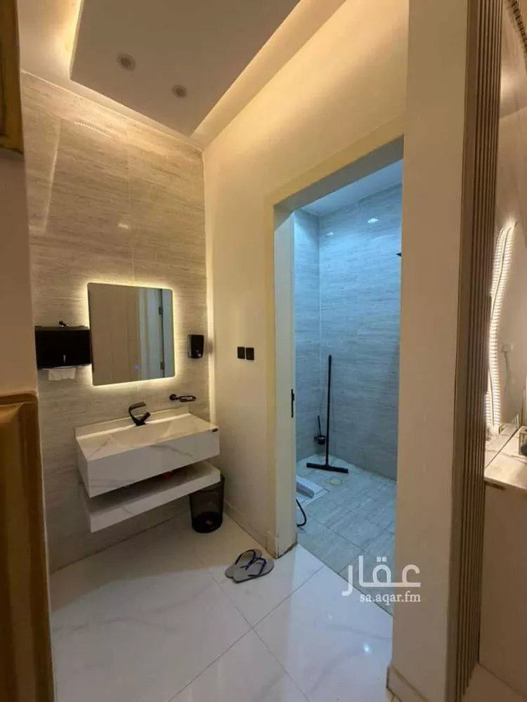 دور للإيجار في شارع عمر بن جميع, حي العزيزية, مدينة الرياض, منطقة الرياض صورة 5