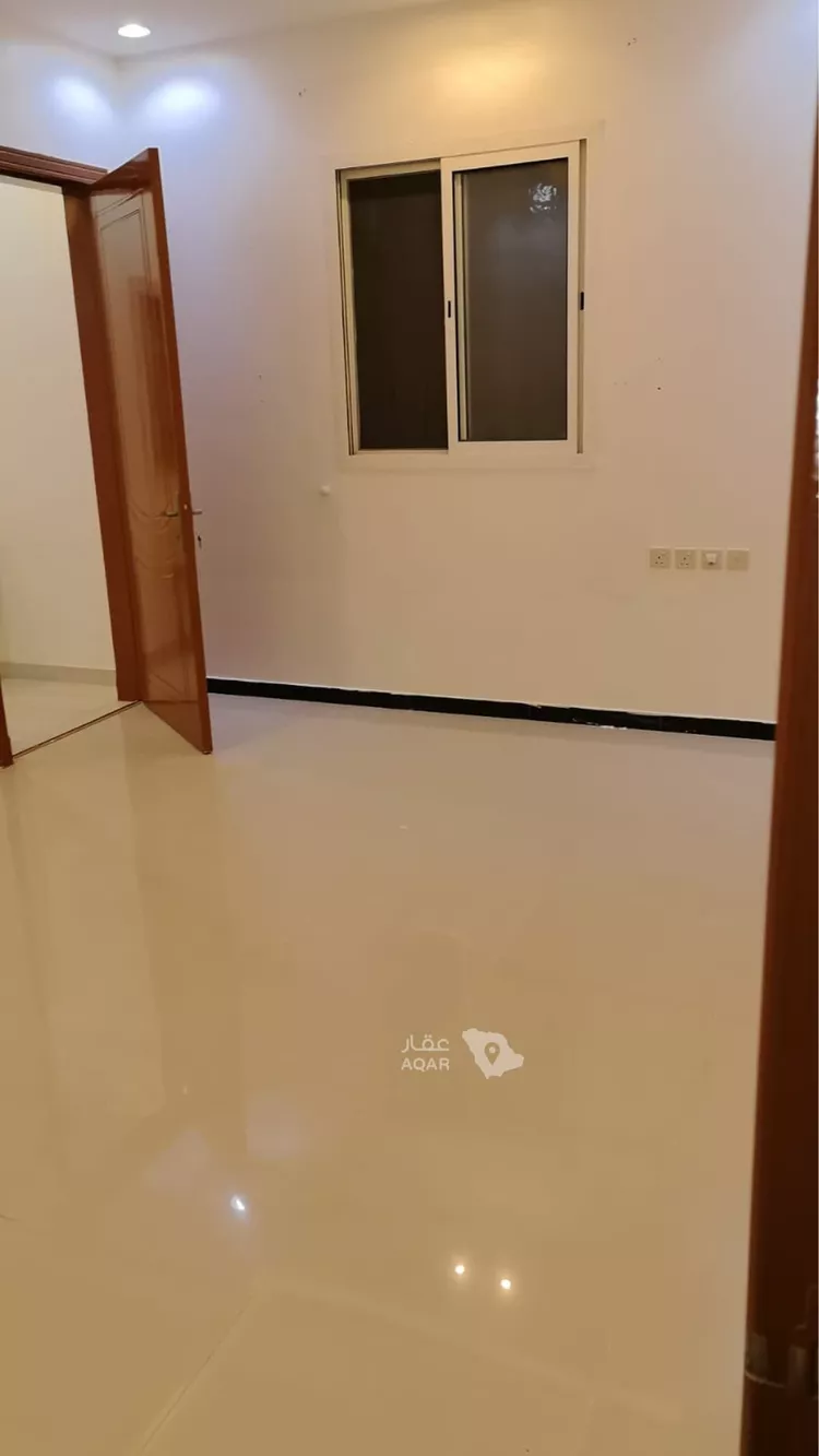 فيلا للإيجار في شارع راعي القاع, حي عكاظ, مدينة الرياض, منطقة الرياض 4