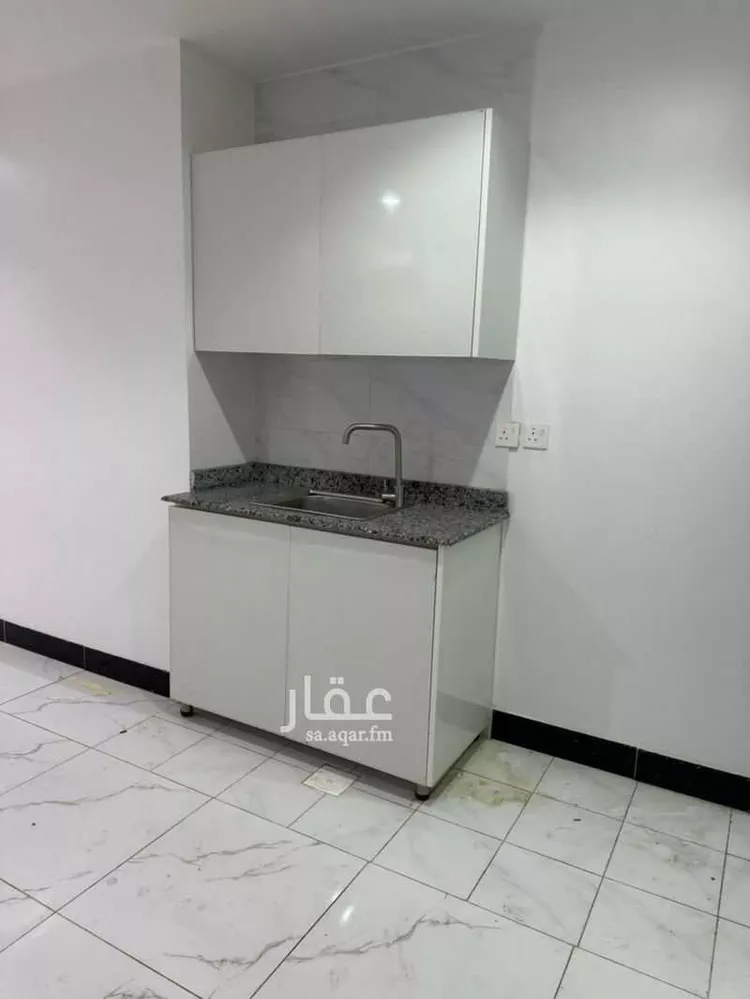 عمارة للإيجار في شارع راشد السلمي, حي السعادة, مدينة الرياض, منطقة الرياض 1 صورة