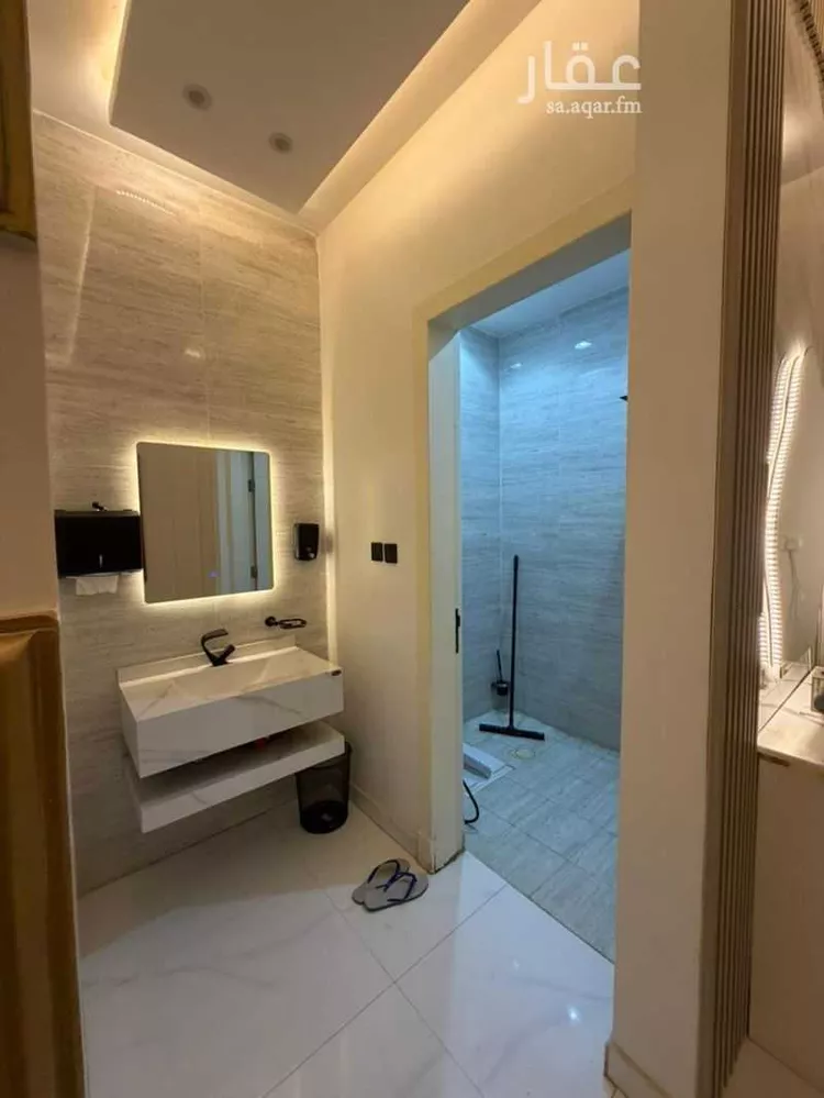 Floor for Rent in Riyadh Al Aziziyah صورة 4