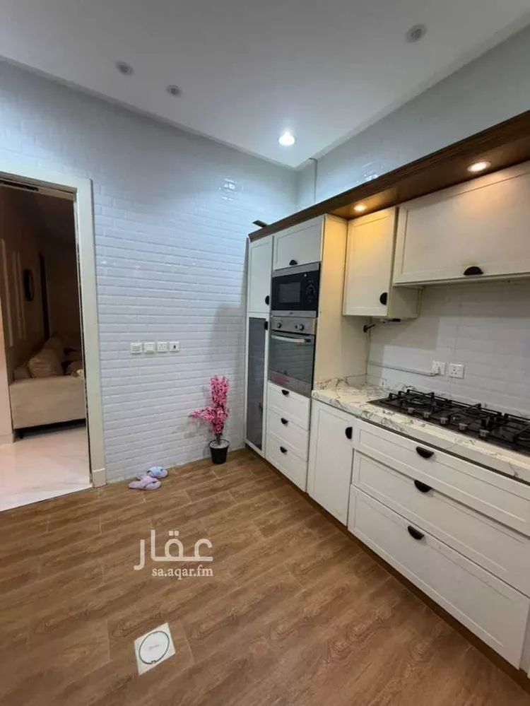 Floor for Rent in Riyadh Al Aziziyah صورة 2