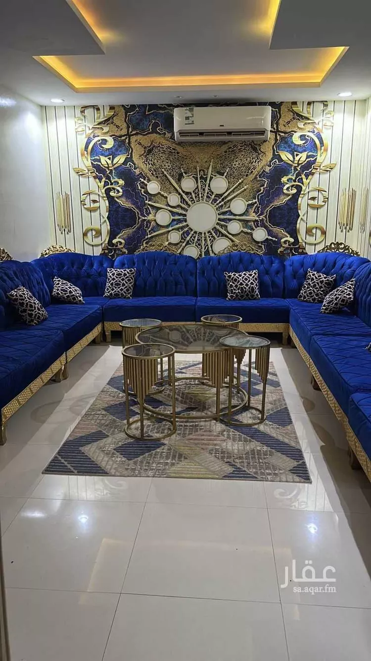 فيلا للإيجار في شارع محمد بن عبداللطيف, حي العزيزية, مدينة الرياض, منطقة الرياض صورة 2