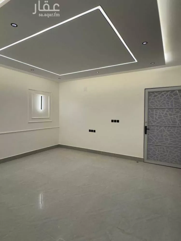 Floor for Sale in Riyadh Badr 8