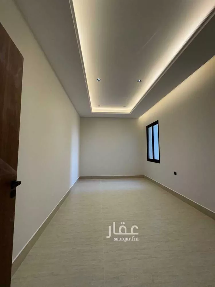 Floor for Sale in Riyadh Dirab 21