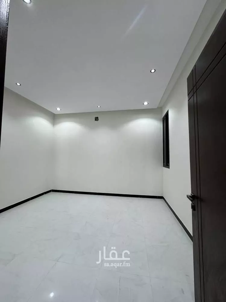 دور للبيع في حي بدر, مدينة الرياض, منطقة الرياض 14