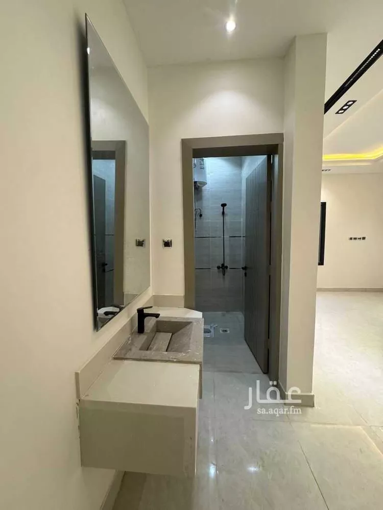 Floor for Sale in Riyadh Taiba 6