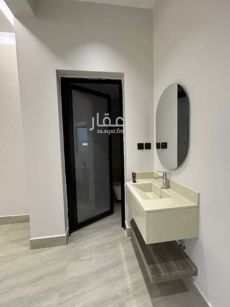 دور للبيع في شارع الحريق, حي ديراب, مدينة الرياض, منطقة الرياض 18