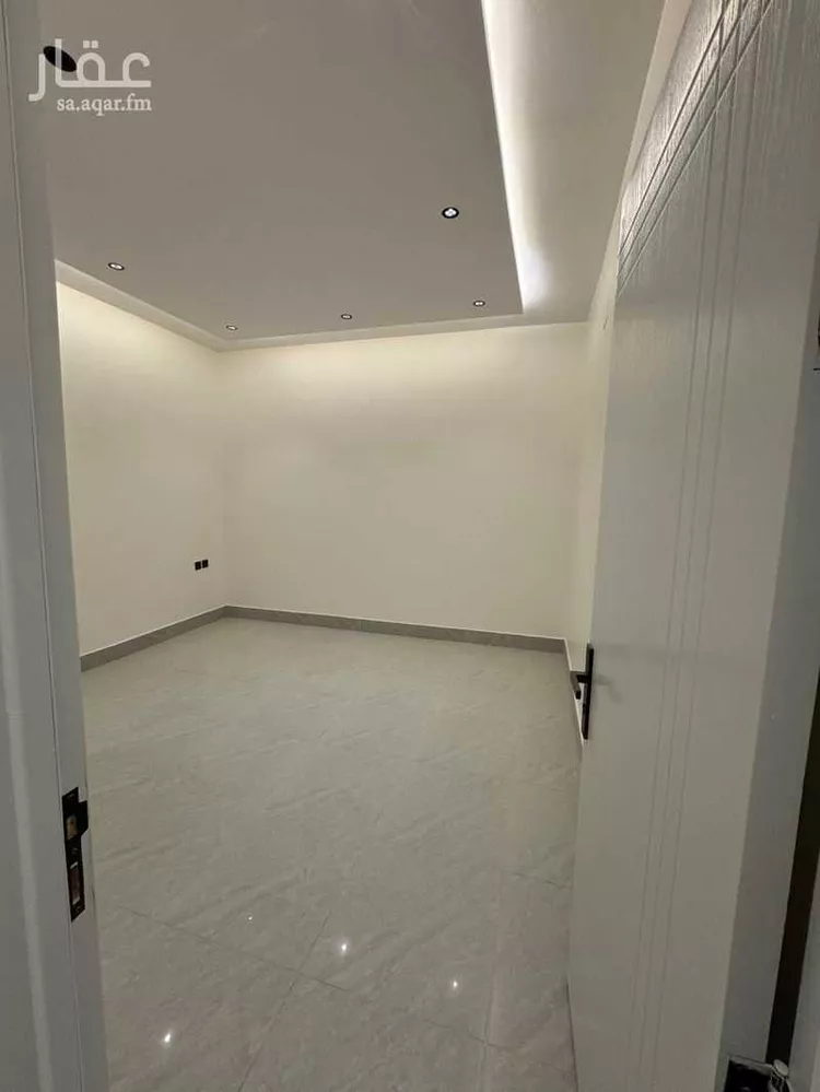 Floor for Sale in Riyadh Badr 12