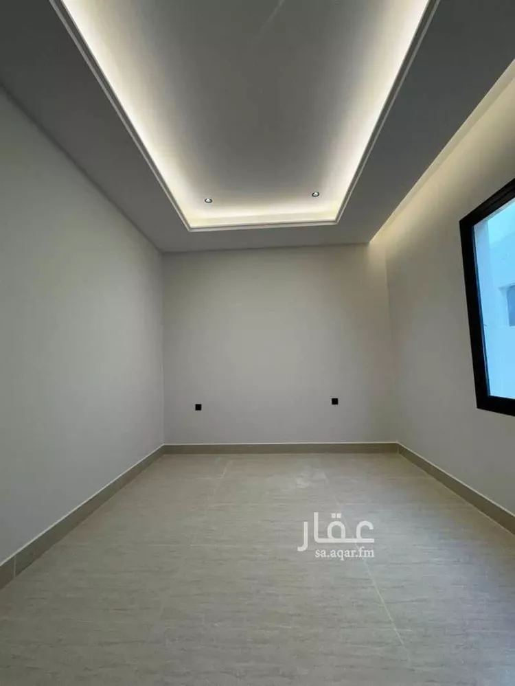 Floor for Sale in Riyadh Dirab 20