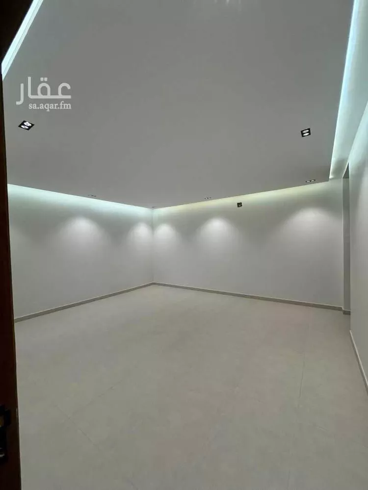 دور للبيع في شارع أبي القاسم بن مكي, حي طيبة, مدينة الرياض, منطقة الرياض 15