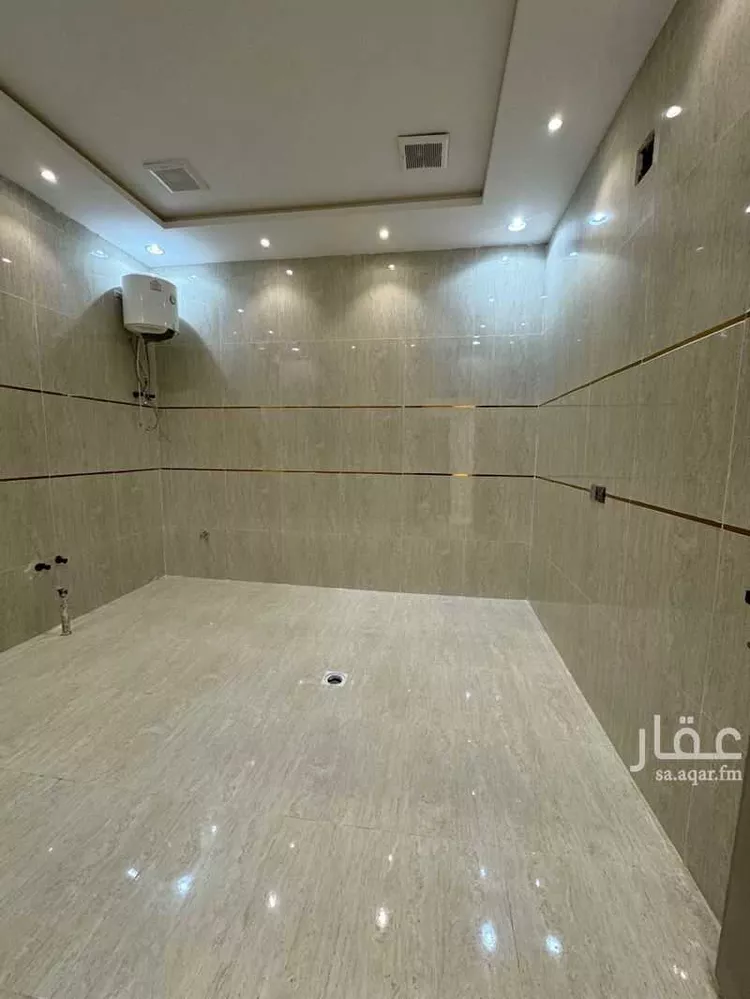 Floor for Sale in Riyadh Taiba 8