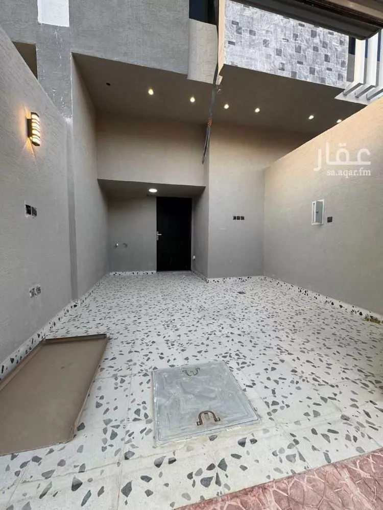 دور للبيع في شارع رفحاء, حي طيبة, مدينة الرياض, منطقة الرياض صورة 2